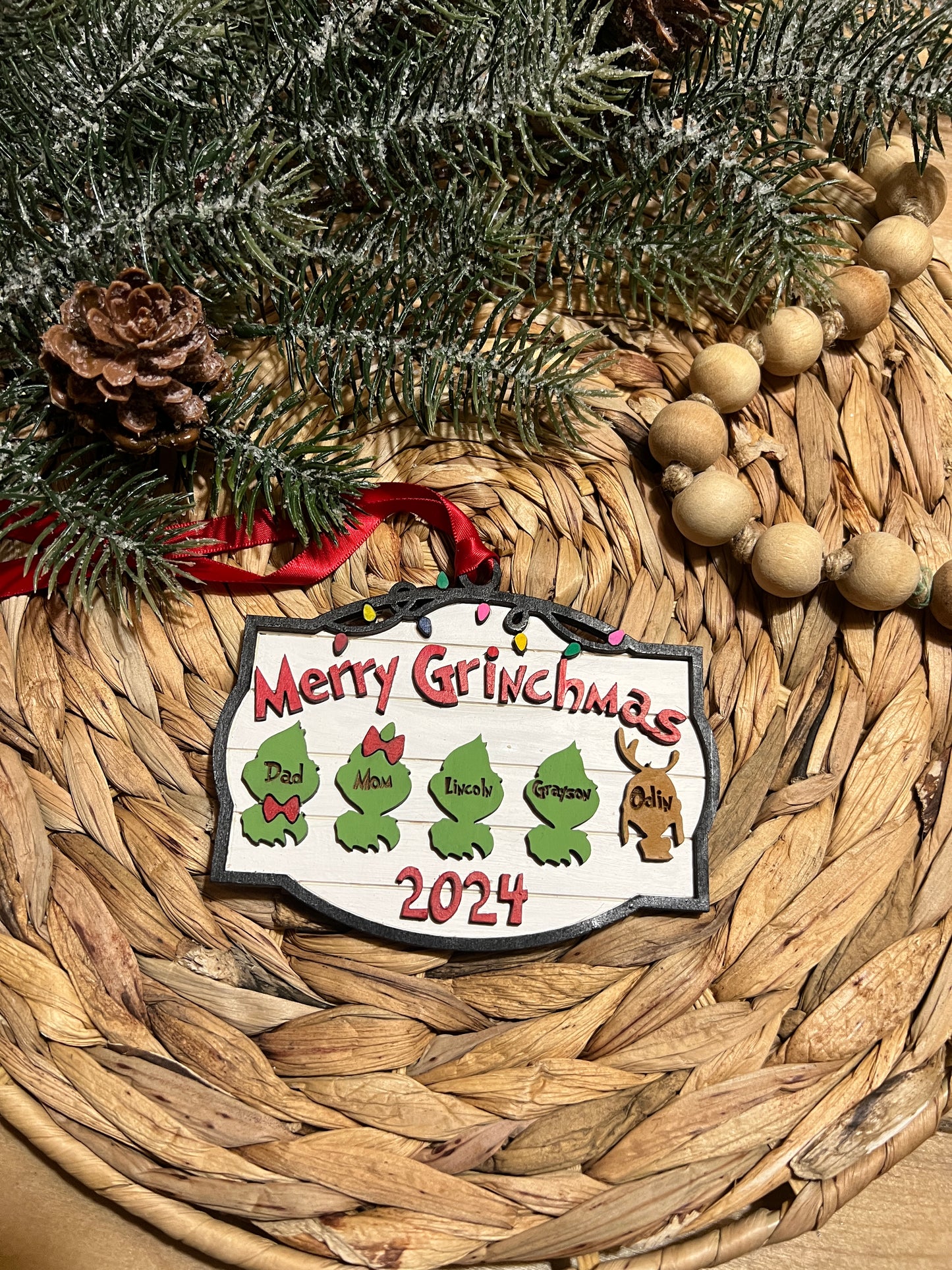 Grinch Family Ornament